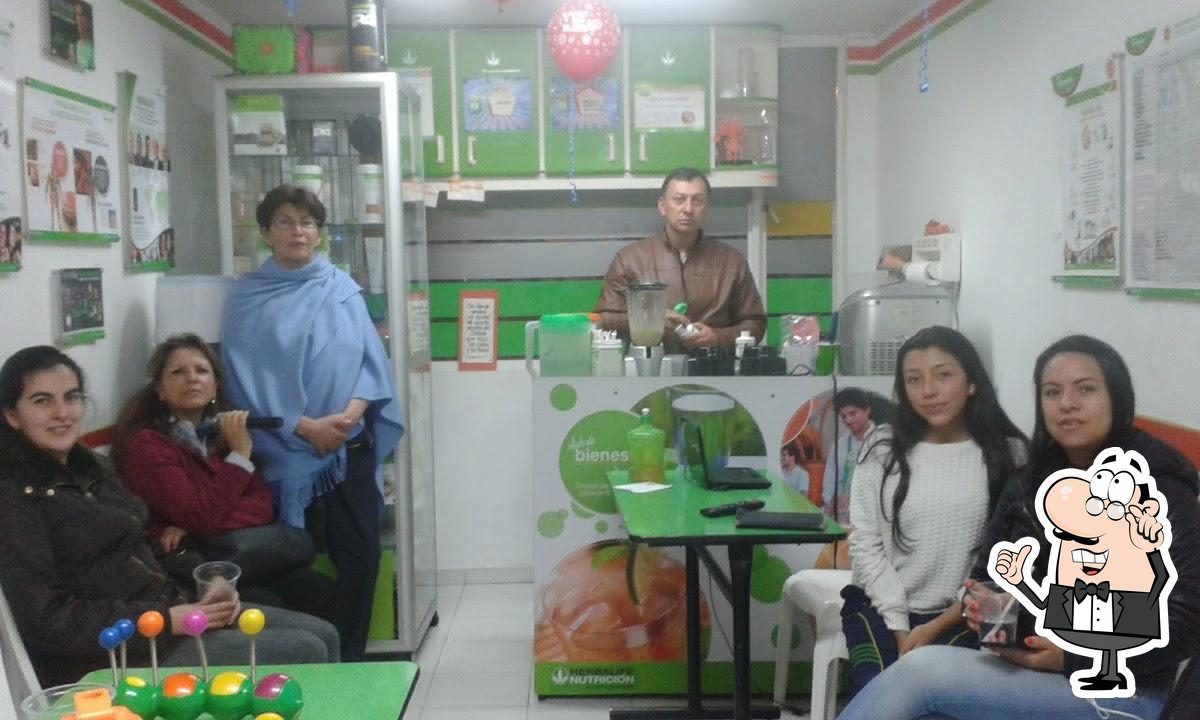 Club De Nutricion Herbalife, Bogotá, Cra. 19A #161-09