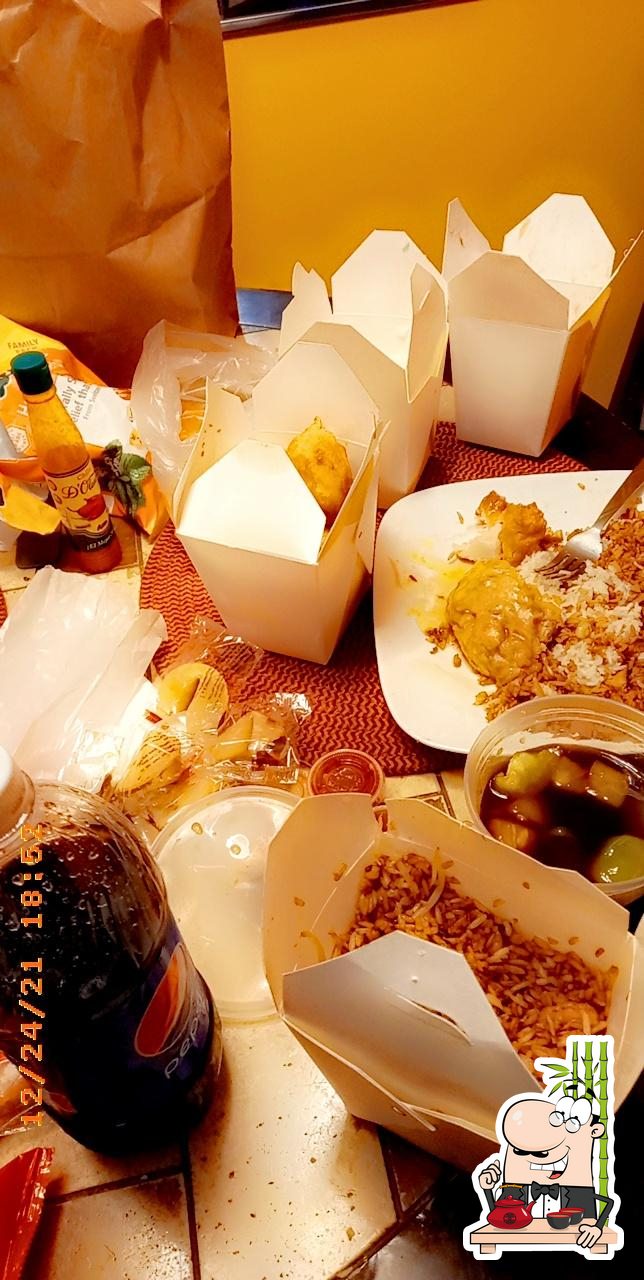 Ming Toy Restaurant in Waukegan Restaurant menu and reviews