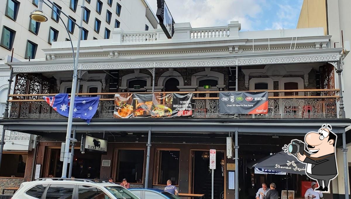 Black Bull Hotel in Adelaide - Restaurant menu and reviews