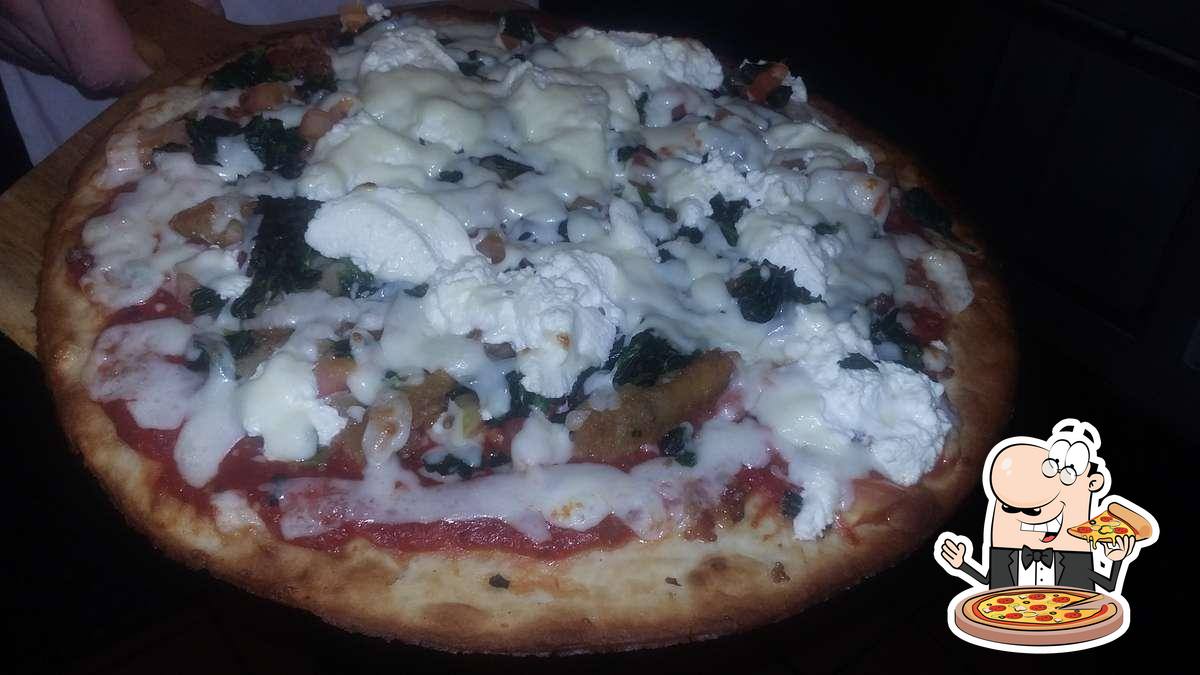 Pinos Italian Restaurant and Pizzeria in Farmville Restaurant menu