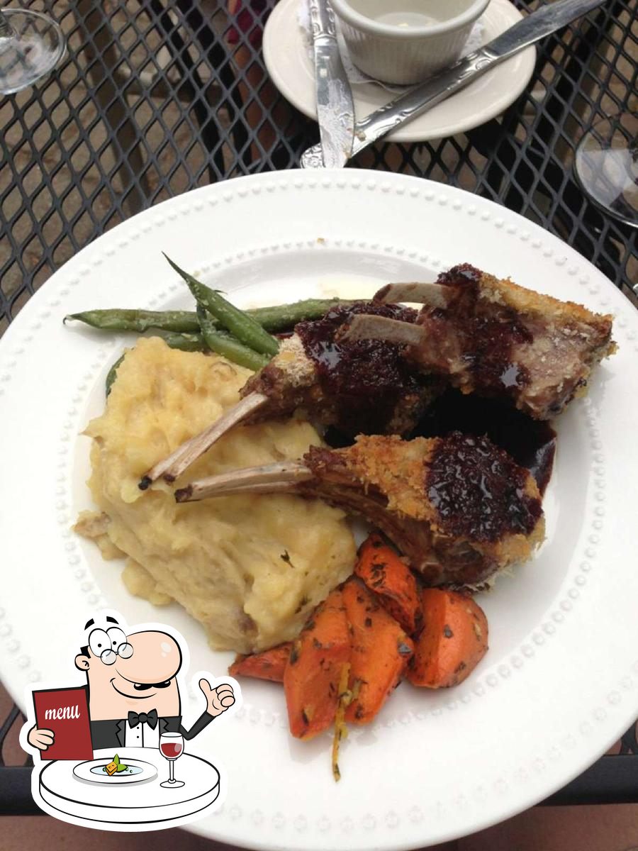 Stonehedge Gardens in Hood River Restaurant menu and reviews