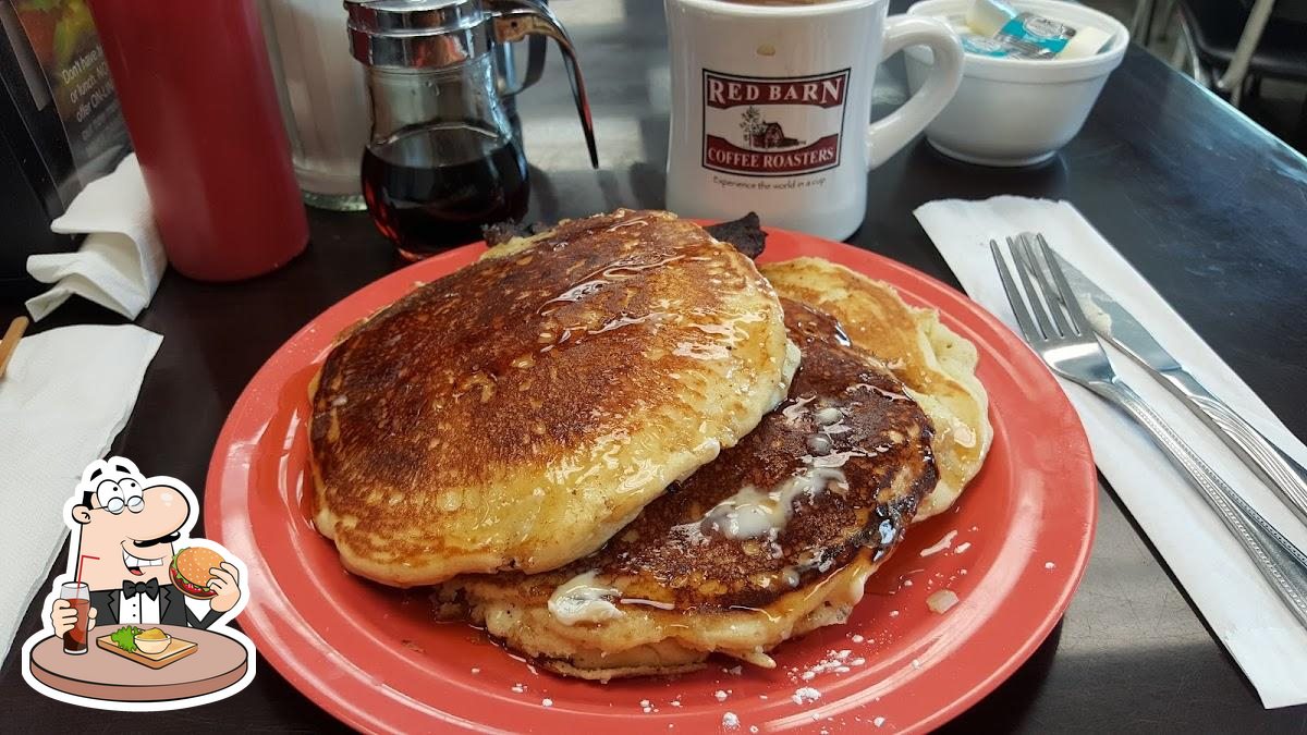 The Dawg House Grill OIB, 6415 Beach Dr SW in Ocean Isle Beach