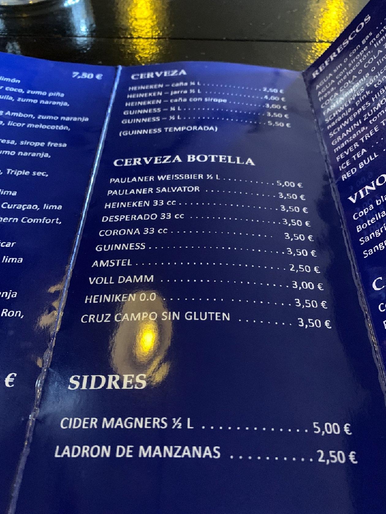 Menu at Captain's Cabin pub & bar, Empuriabrava