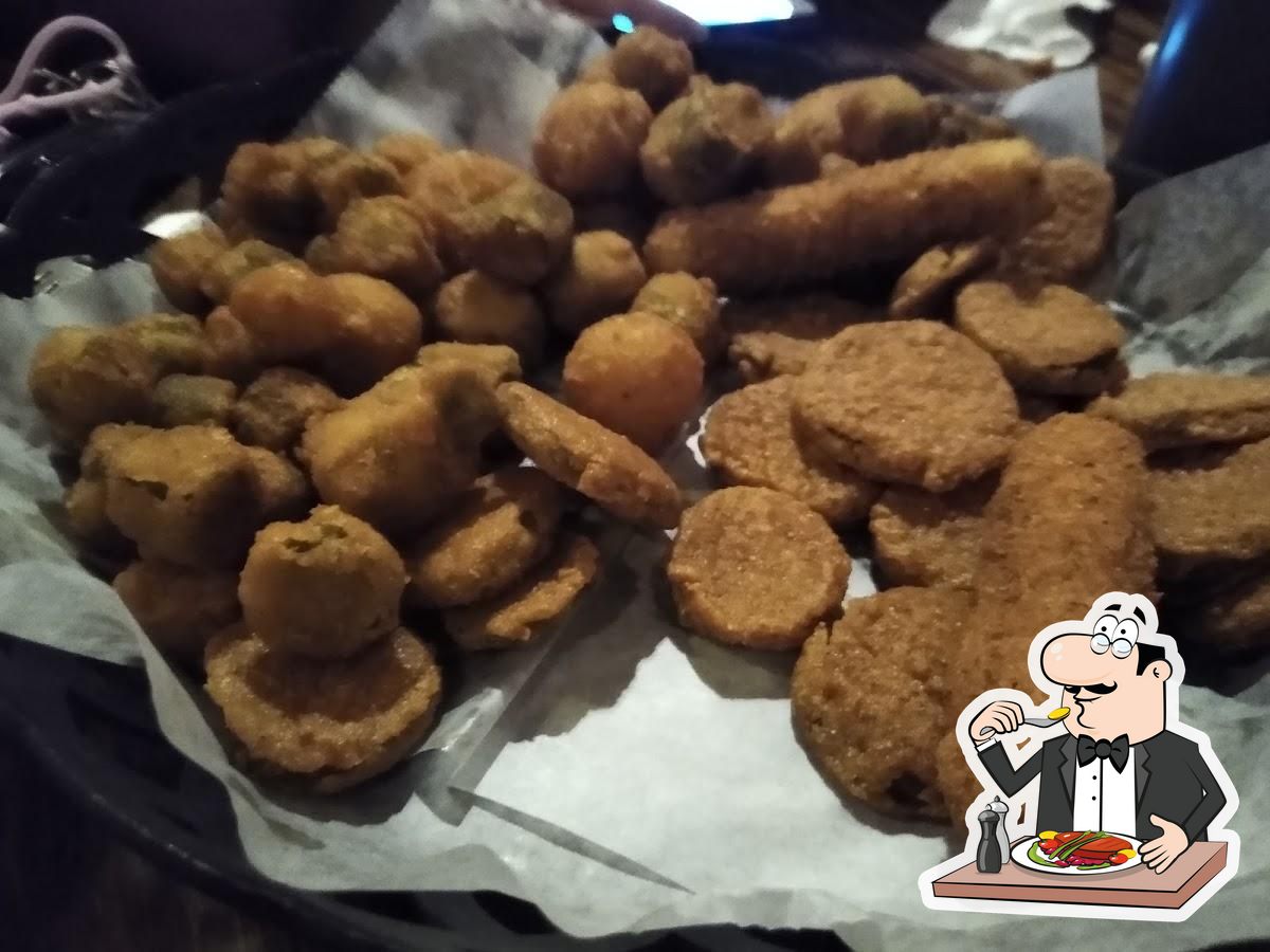 Harold's Smokehouse, 27500 State Hwy C in Freeman Restaurant reviews