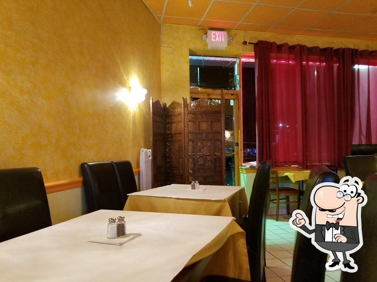 Kababjees in Hicksville Restaurant menu and reviews