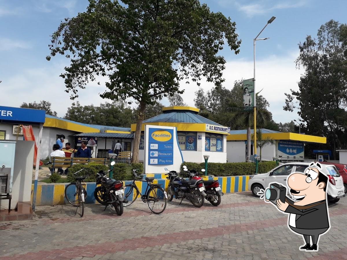 Bharat Petroleum Filling Station and Dhaba, Basaurhi Restaurant reviews