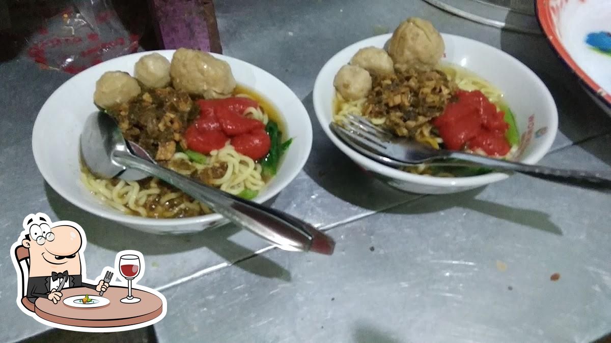 Mie Ayam Bakso Mantul Mantap Betul Kang Benu Restaurant Nganjuk