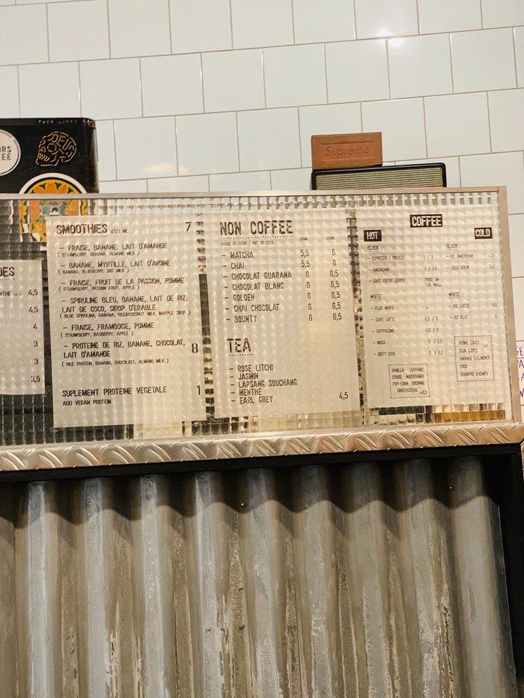 Menu at Motors Coffee cafe, Paris