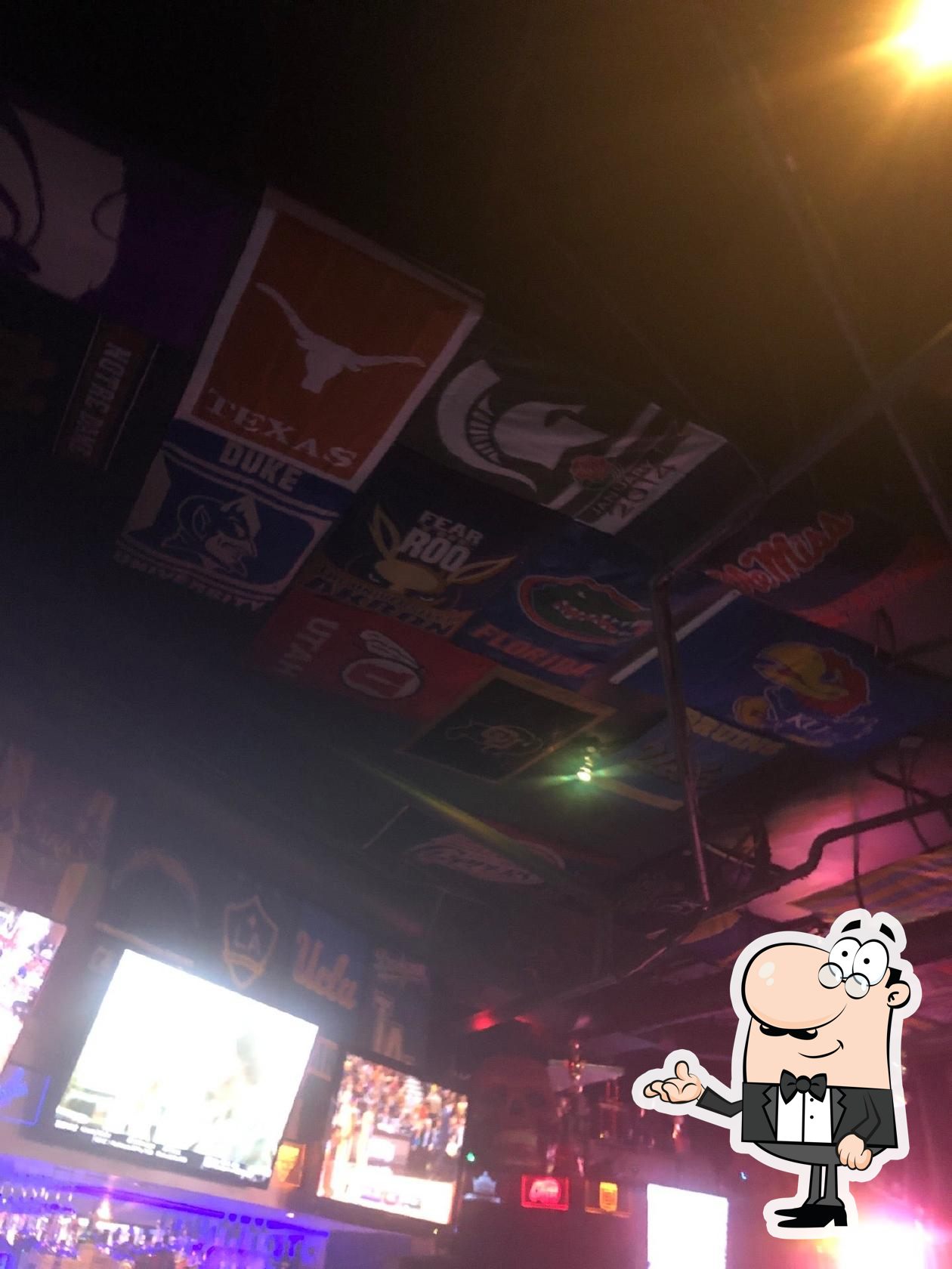 Gym Sportsbar in Los Angeles Restaurant menu and reviews