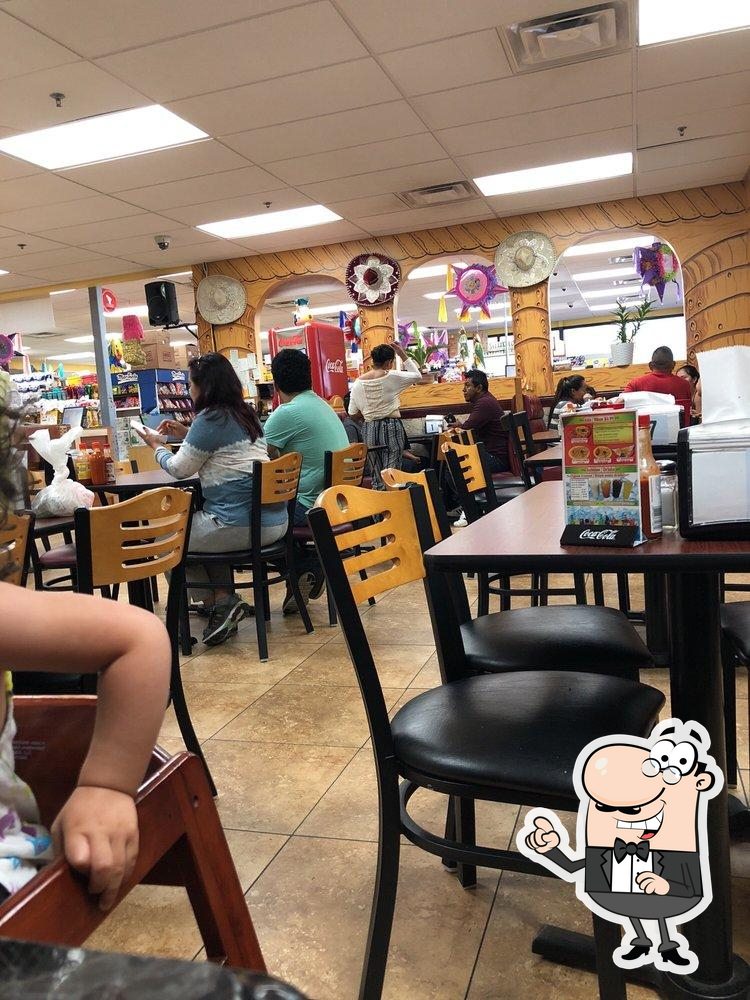 Mi Tierra Supermercado in Cincinnati Restaurant menu and reviews