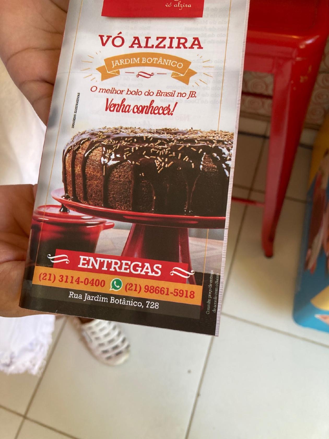Bolo de chocolate com calda - Picture of Fabrica de Bolos Vo Alzira Rio de  Janeiro - Tripadvisor
