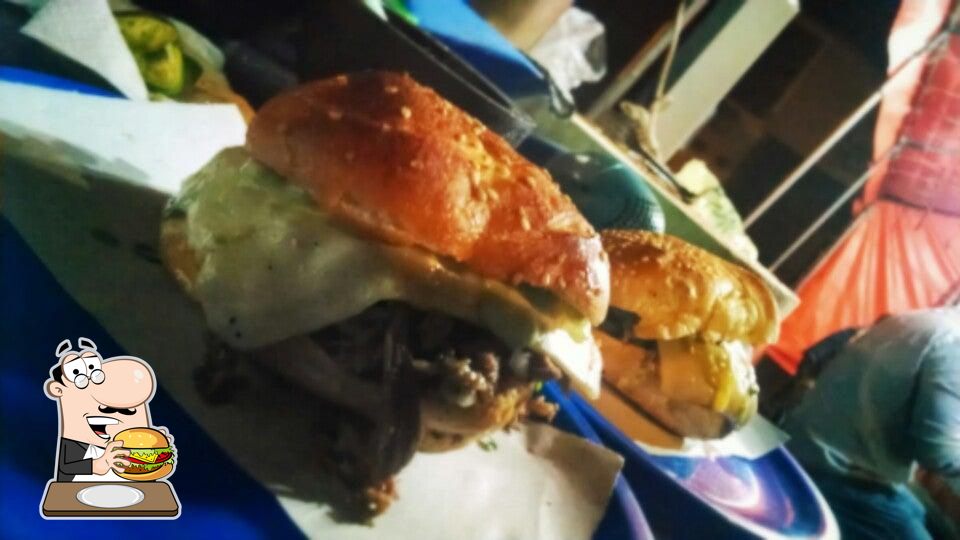 Tacos de carné asada el primo de Tijuana restaurant, Puebla City