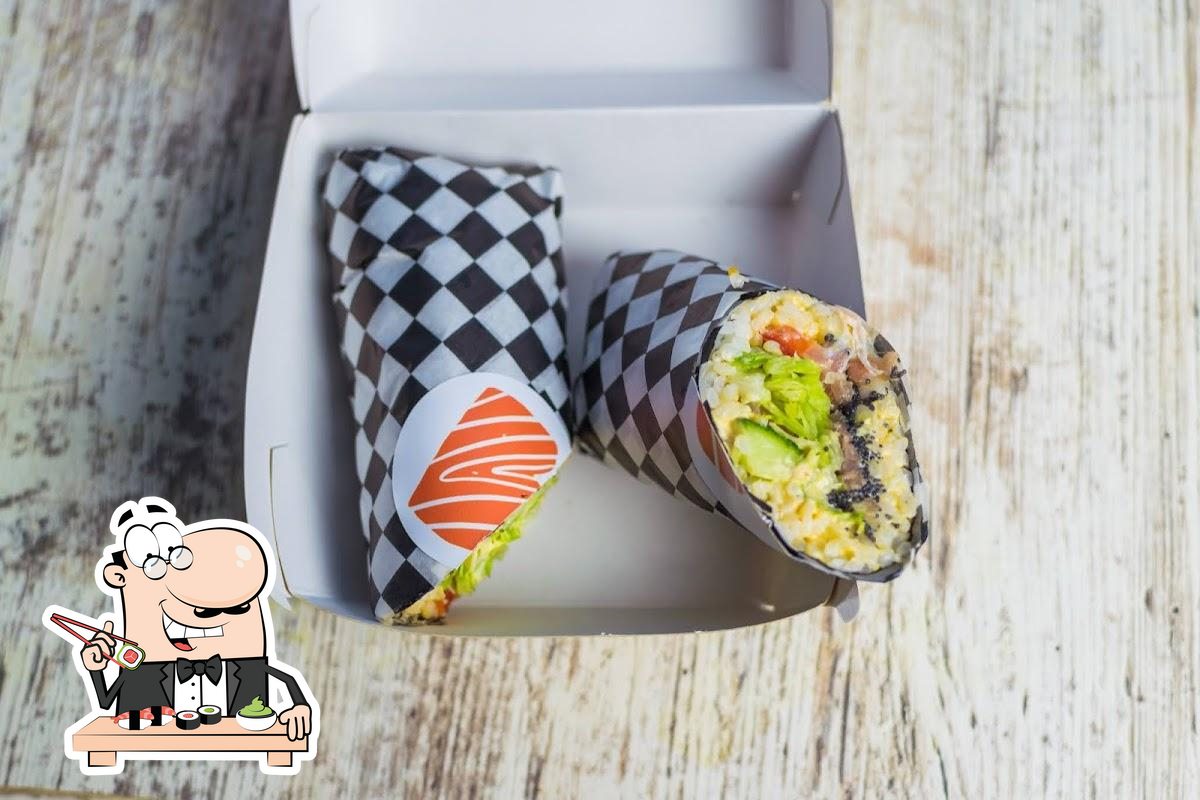 https://img.restaurantguru.com/rba4-Bazooka-Sushi-Burrito-sushi-2022-10.jpg