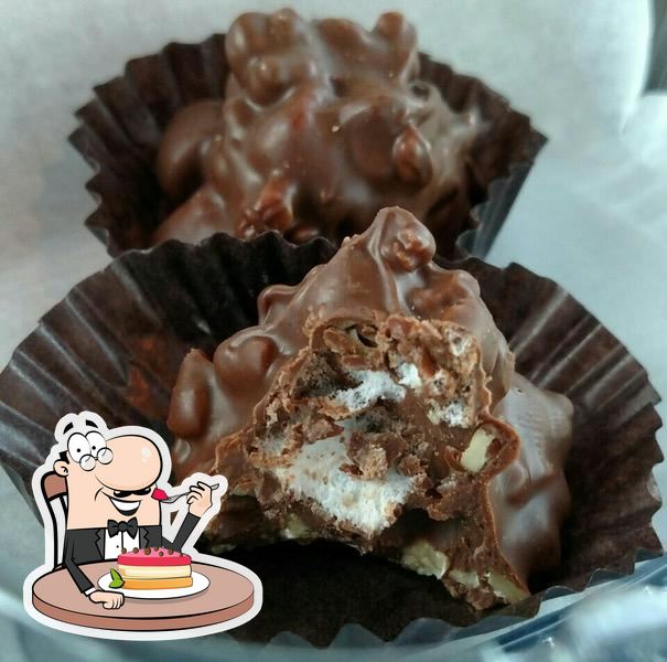 Dip It Chocolate Factory in Simi Valley Restaurant reviews