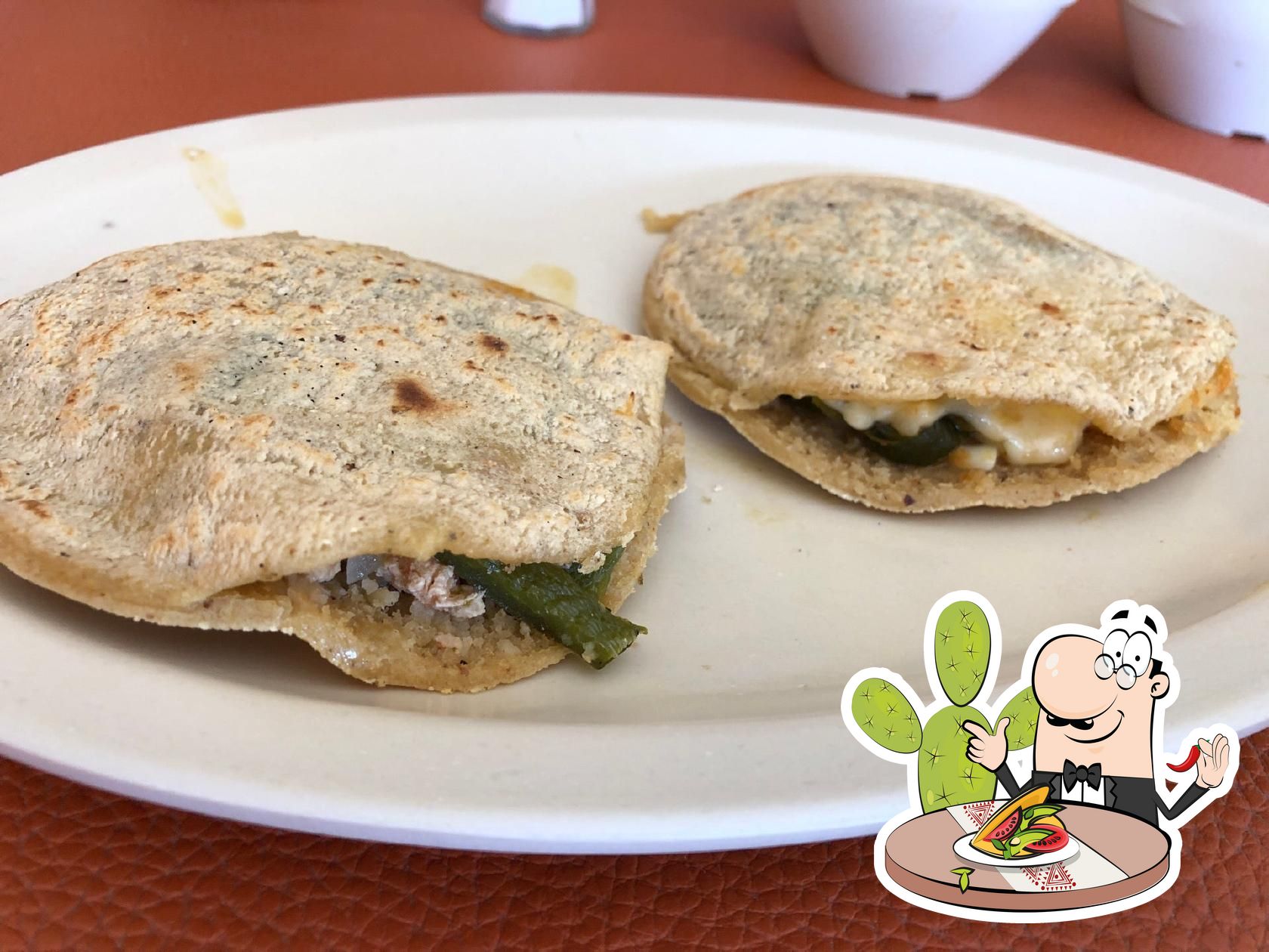 Gorditas El tío Pancho restaurant, Santiago de Querétaro - Restaurant  reviews