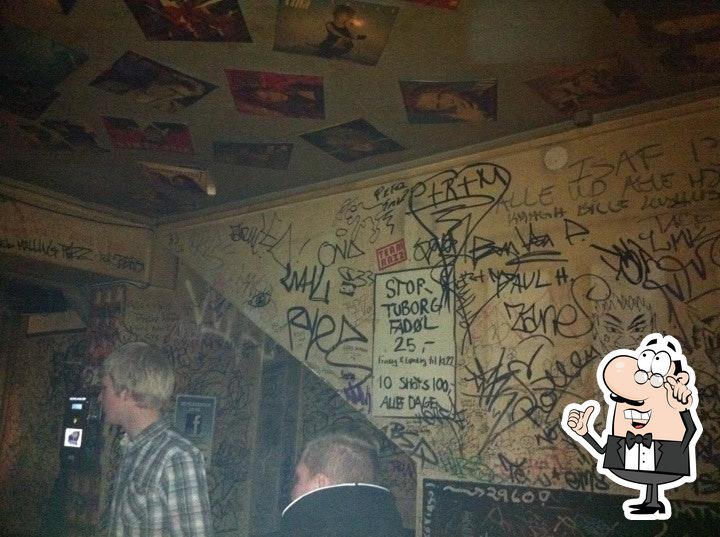 Basement Bar, Copenhagen, Store Regnegade 26B Restaurant reviews