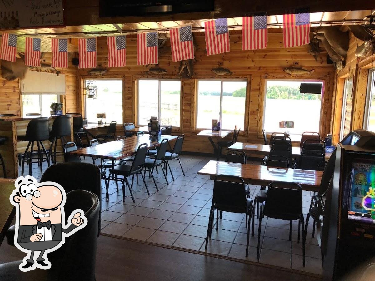 Hammer Down Bar in Mosinee Restaurant reviews