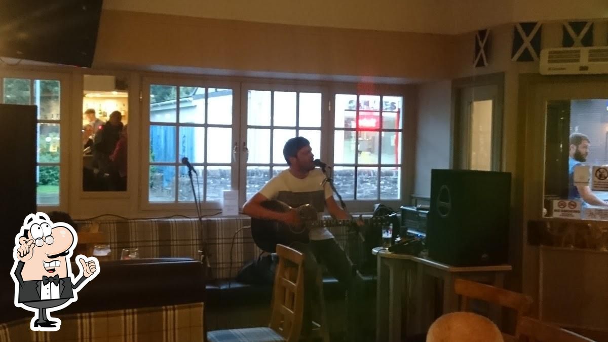 Dog House in Balloch Restaurant reviews