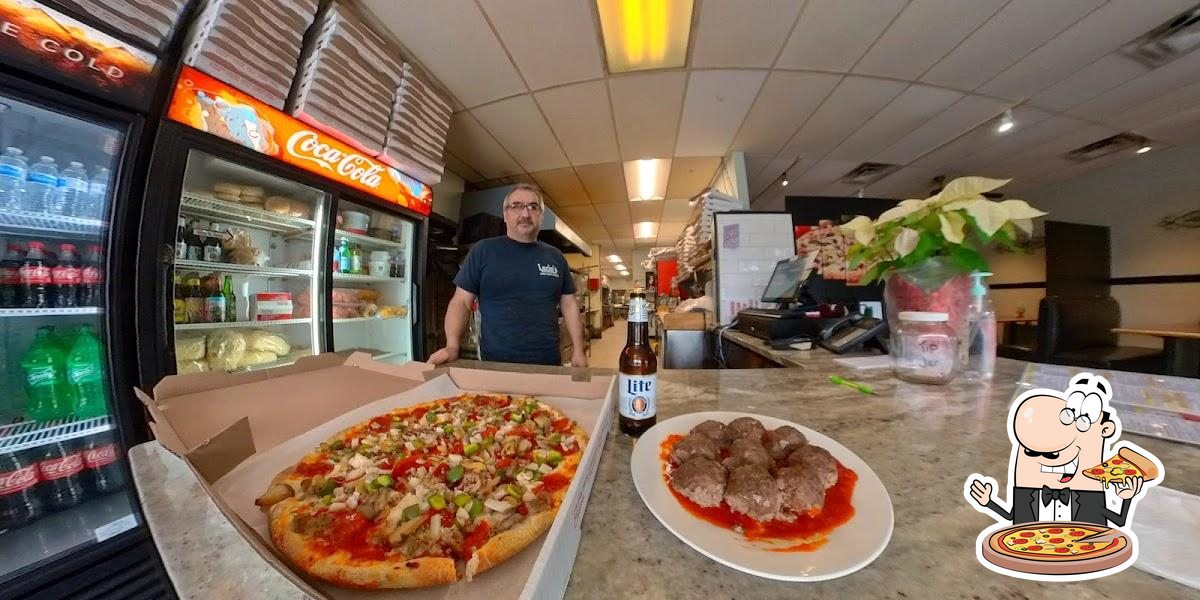 Lucio's in Eastlake Restaurant menu and reviews