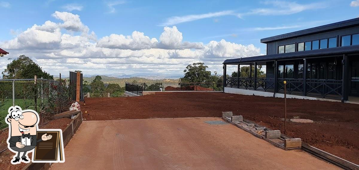 Range View Hotel in Highfields Restaurant reviews