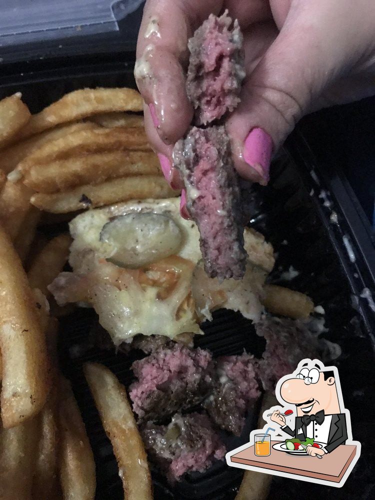 SKY LOUNGE WEST in Dearborn Heights Restaurant menu and reviews