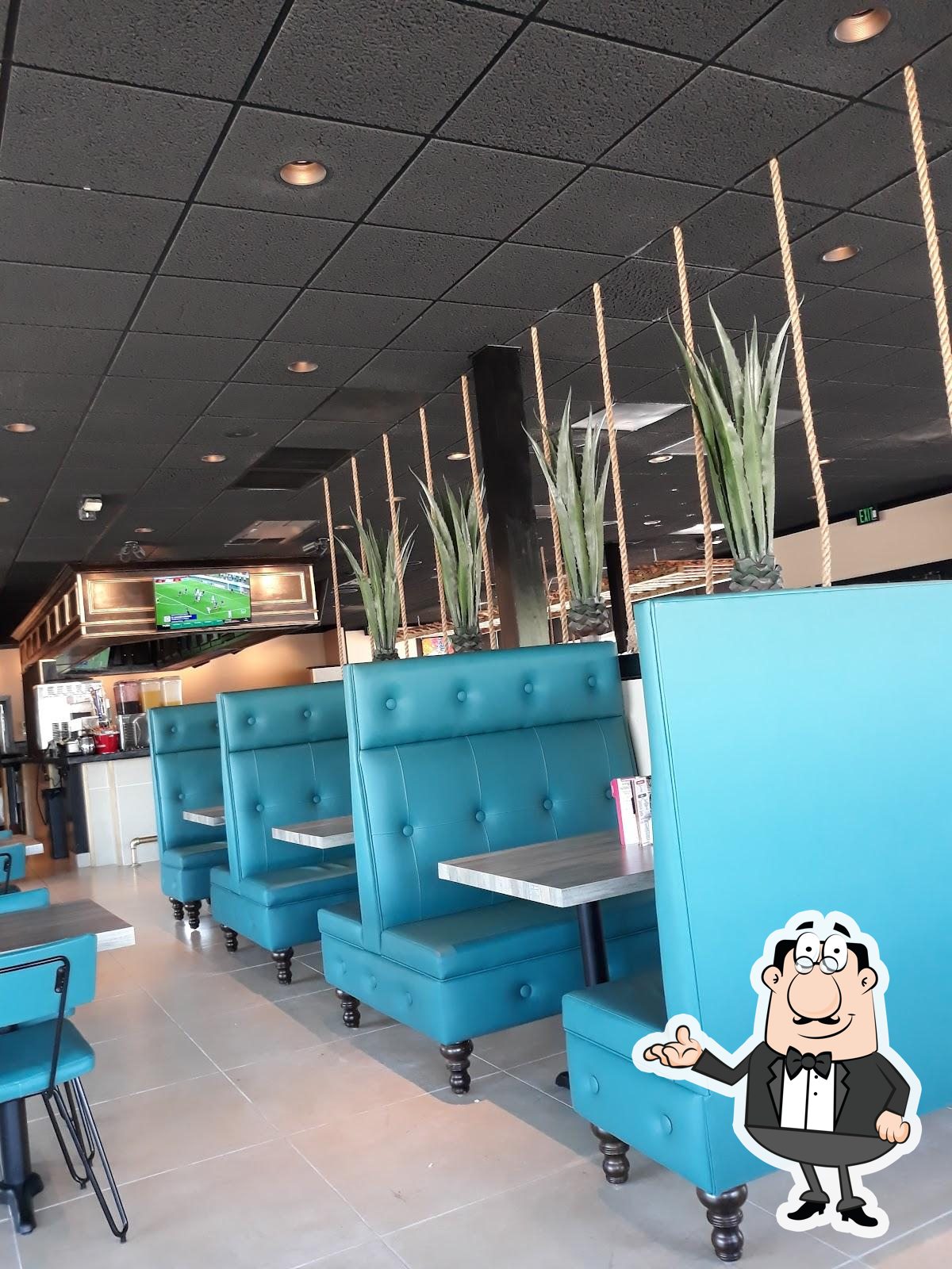 Plaza Azteca Canfield in Canfield Restaurant menu and reviews