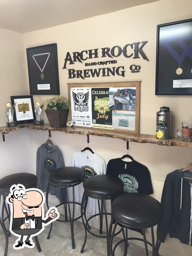Arch Rock Brewing Co. in Gold Beach Restaurant reviews