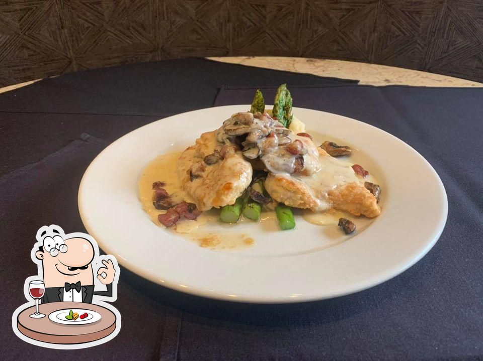Stone Creek Dining Zionsville, 4450 Weston Pointe Dr Ste 150 in