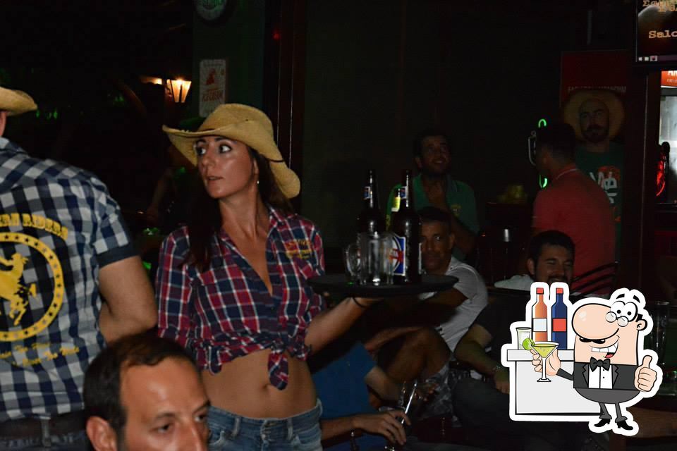 Saloon Crazy Horse, Kalives Poligirou Restaurant reviews