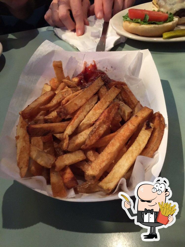 The Riverwood Cafe in Lakewood Restaurant menu and reviews