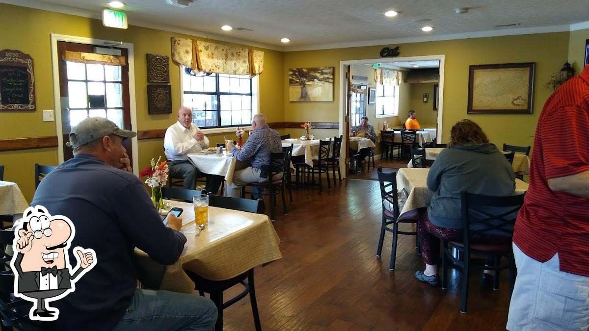 Trish's Mountain Diner in Pittman Center Restaurant menu and reviews