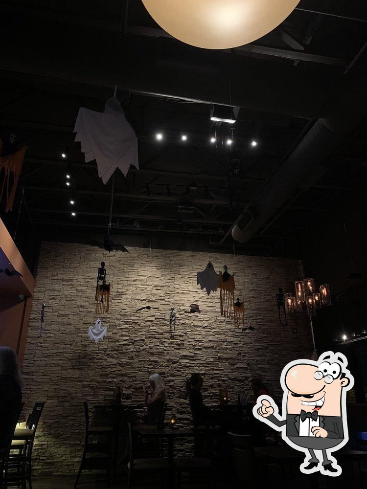 The Vine Wine Bar in Palm Desert Restaurant menu and reviews