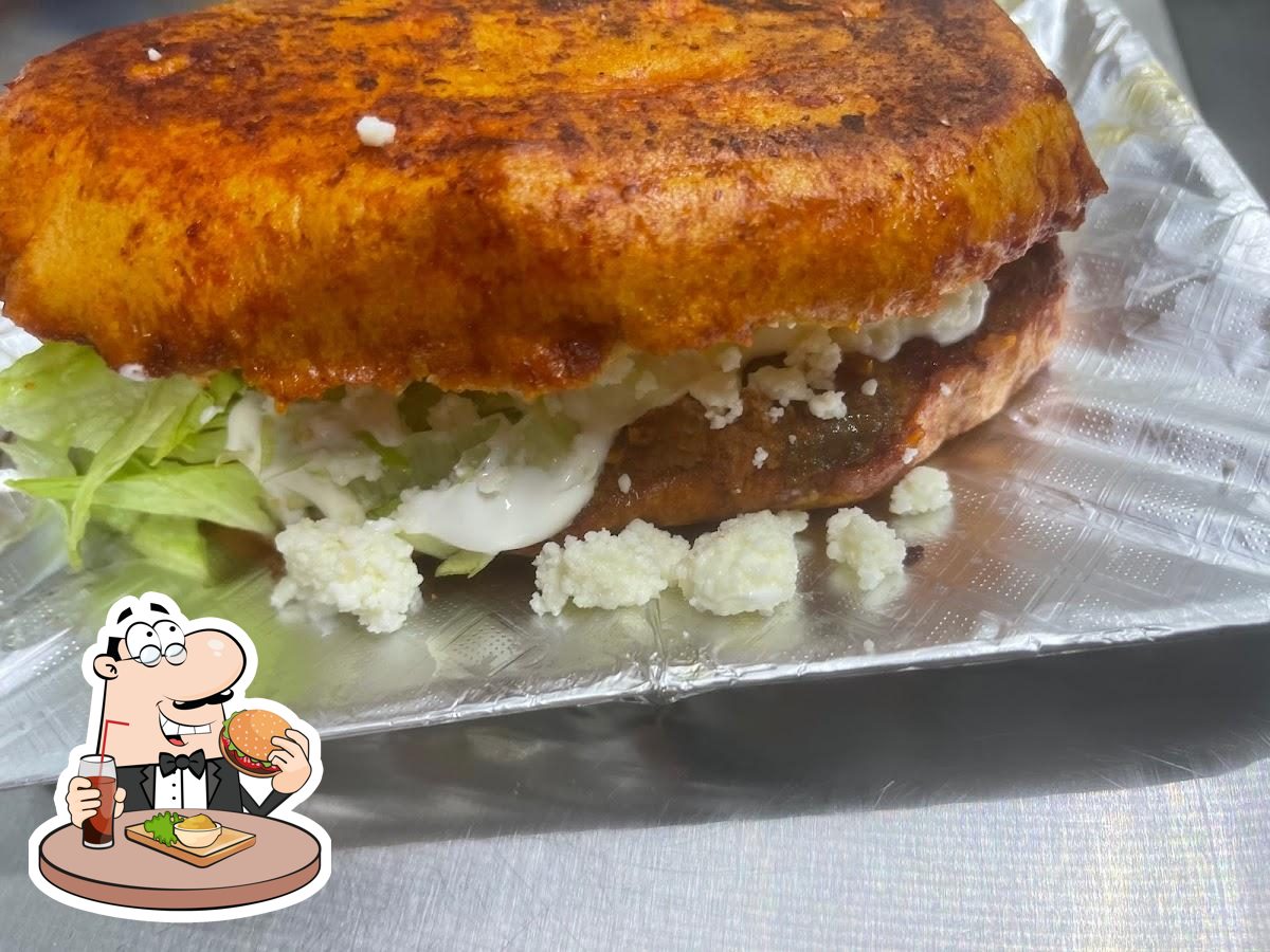 El Tlacoyo Bigoton (Food Truck) in Houston - Restaurant reviews