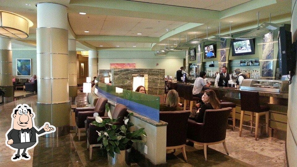 admirals club miami menu