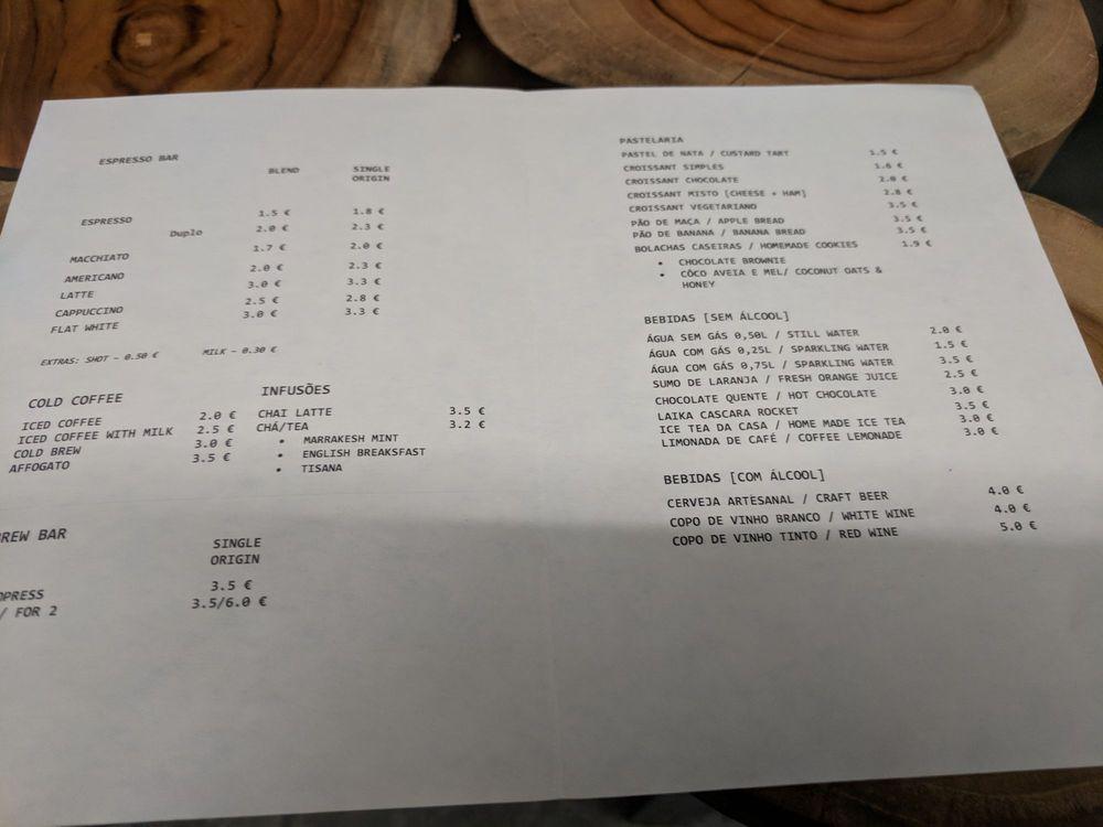 Menu at Fábrica Coffee Roasters cafe, Lisbon, R. das Portas de Santo
