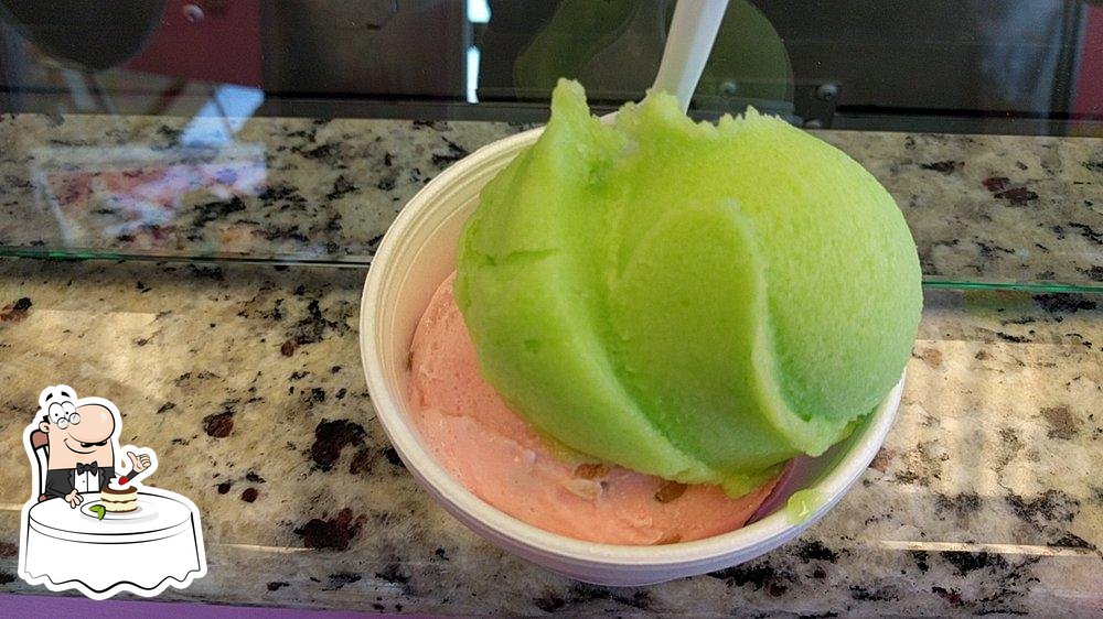 La Michoacana Ice Cream Parlor, 27765 Landau Blvd STE 106 in Cathedral