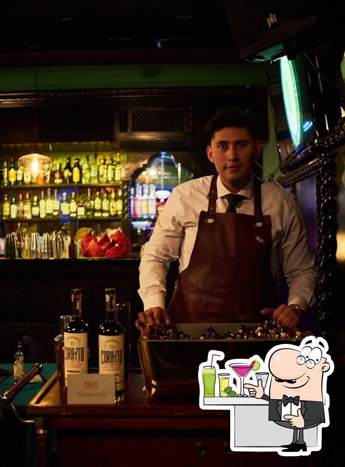 Salón Bach pub & bar, Mexico City, Calle de Bolívar 20 - Restaurant reviews