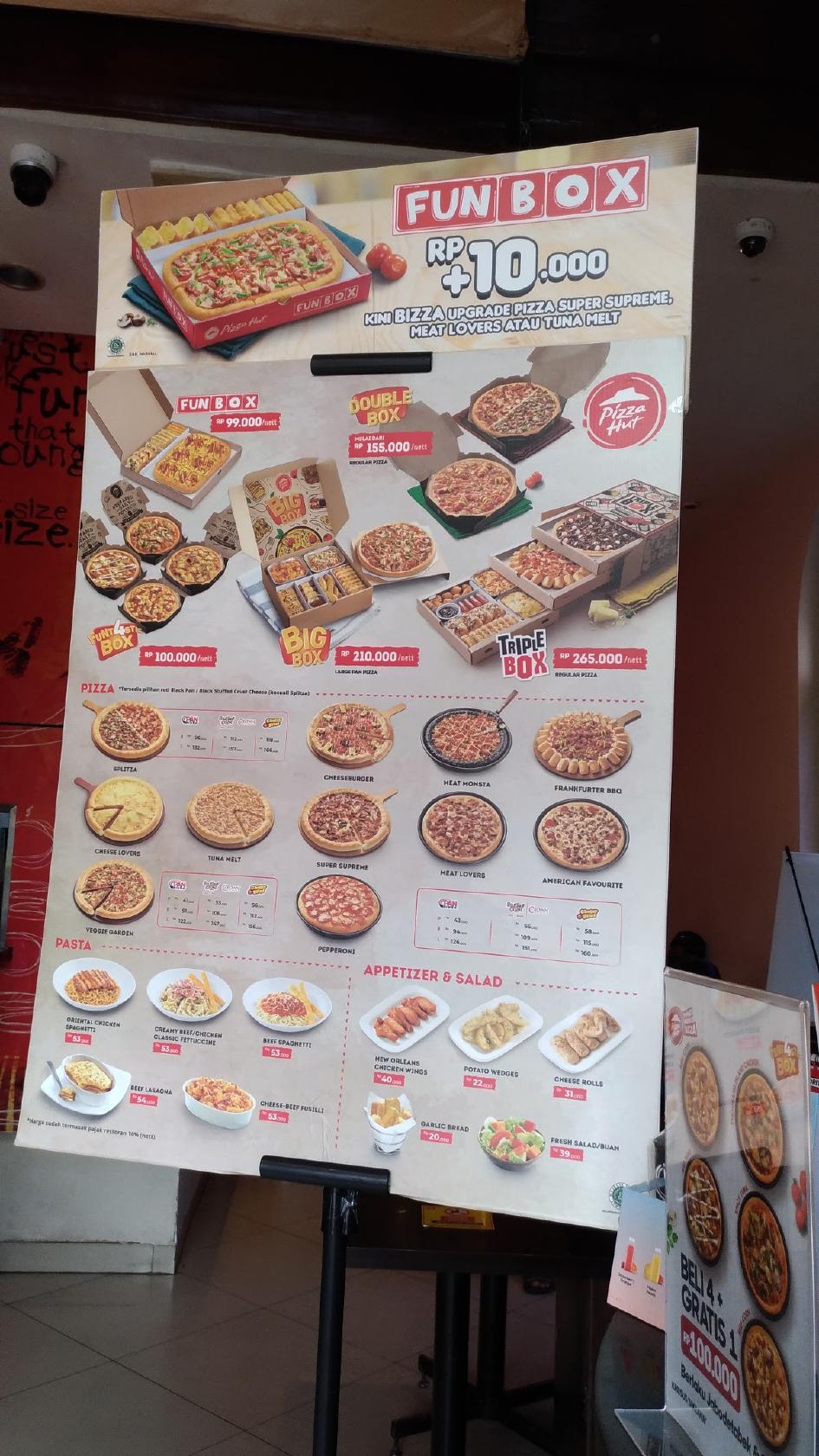 Menu at Pizza Atrium restaurant, Jakarta