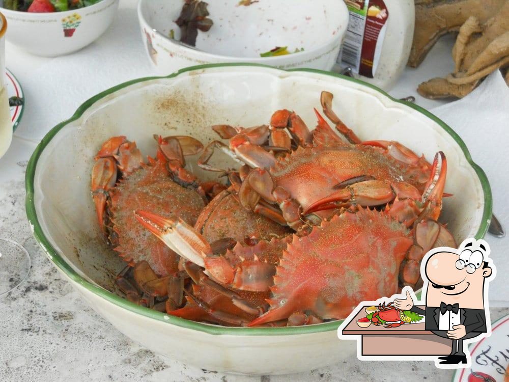 Hnina's Seafood in Sanford Restaurant menu and reviews