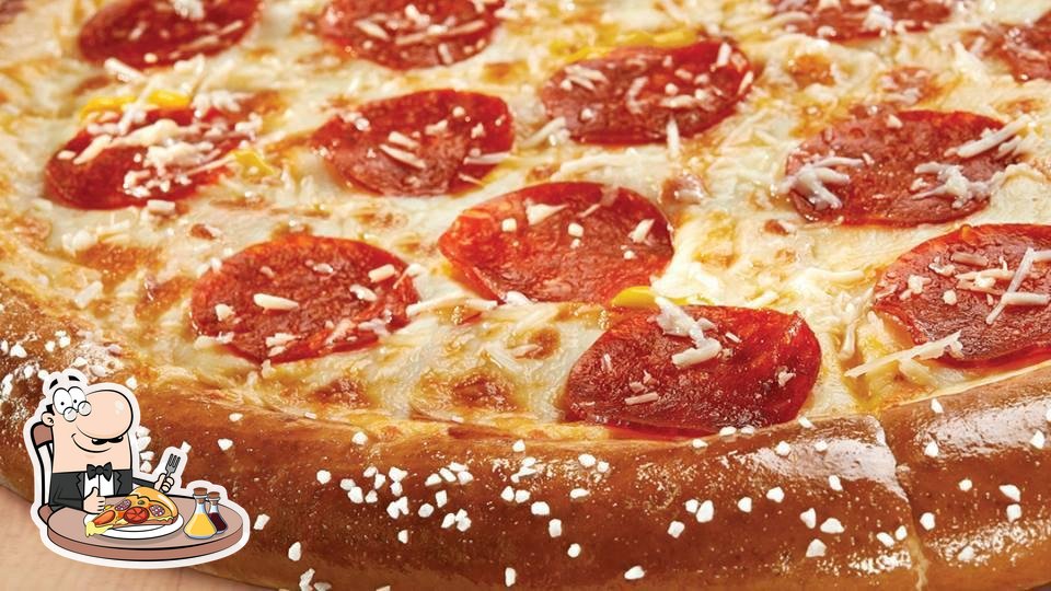 Little Caesars Pizza, 4555 Gus Thomasson Rd in Mesquite Restaurant
