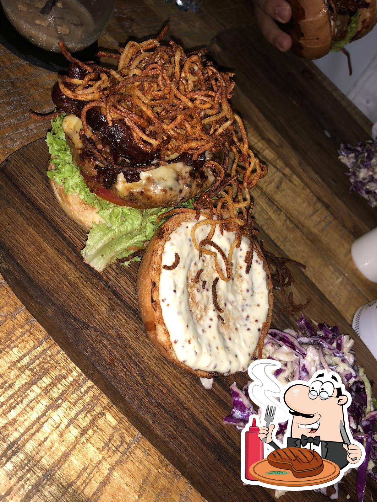 ZEROFAT - KHALIFA CITY restaurant, Abu Dhabi - Restaurant reviews