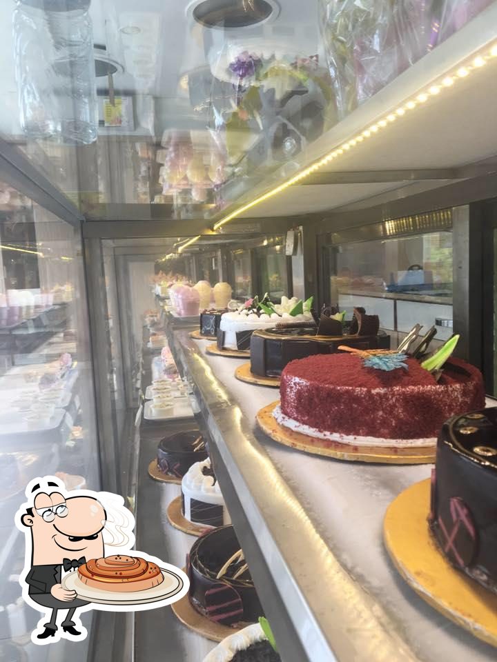 rc62 Swiss Castle Bakery Abids cake 2021 09