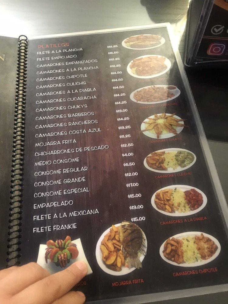 Menu at Mariscos El Chavalon restaurant, Maywood