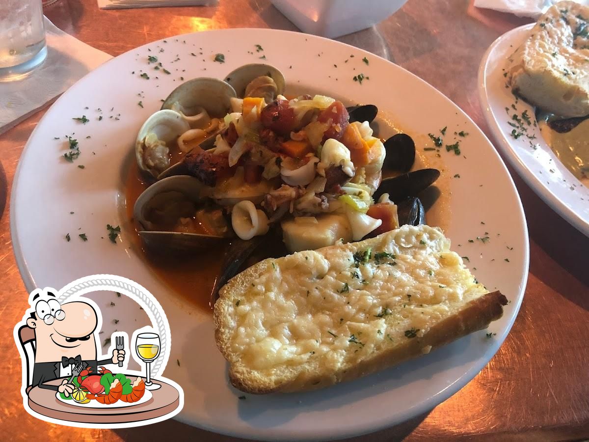 Blue Moon Beach Grill in Nags Head Restaurant menu and reviews