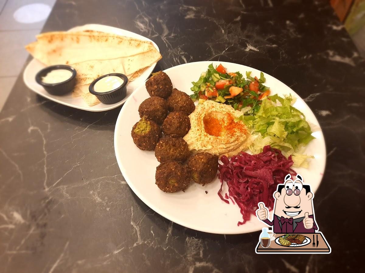 Falafella (falafel), Стамбул, Moda Cd. No:53A - Меню и отзывы о ресторане