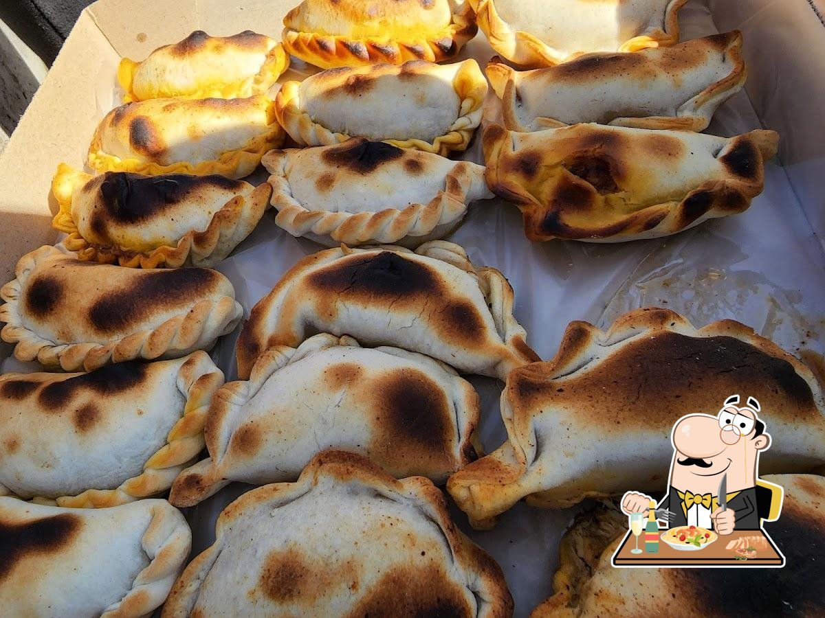 Empanadas de Campo Al Horno de Barro, San Salvador de Jujuy