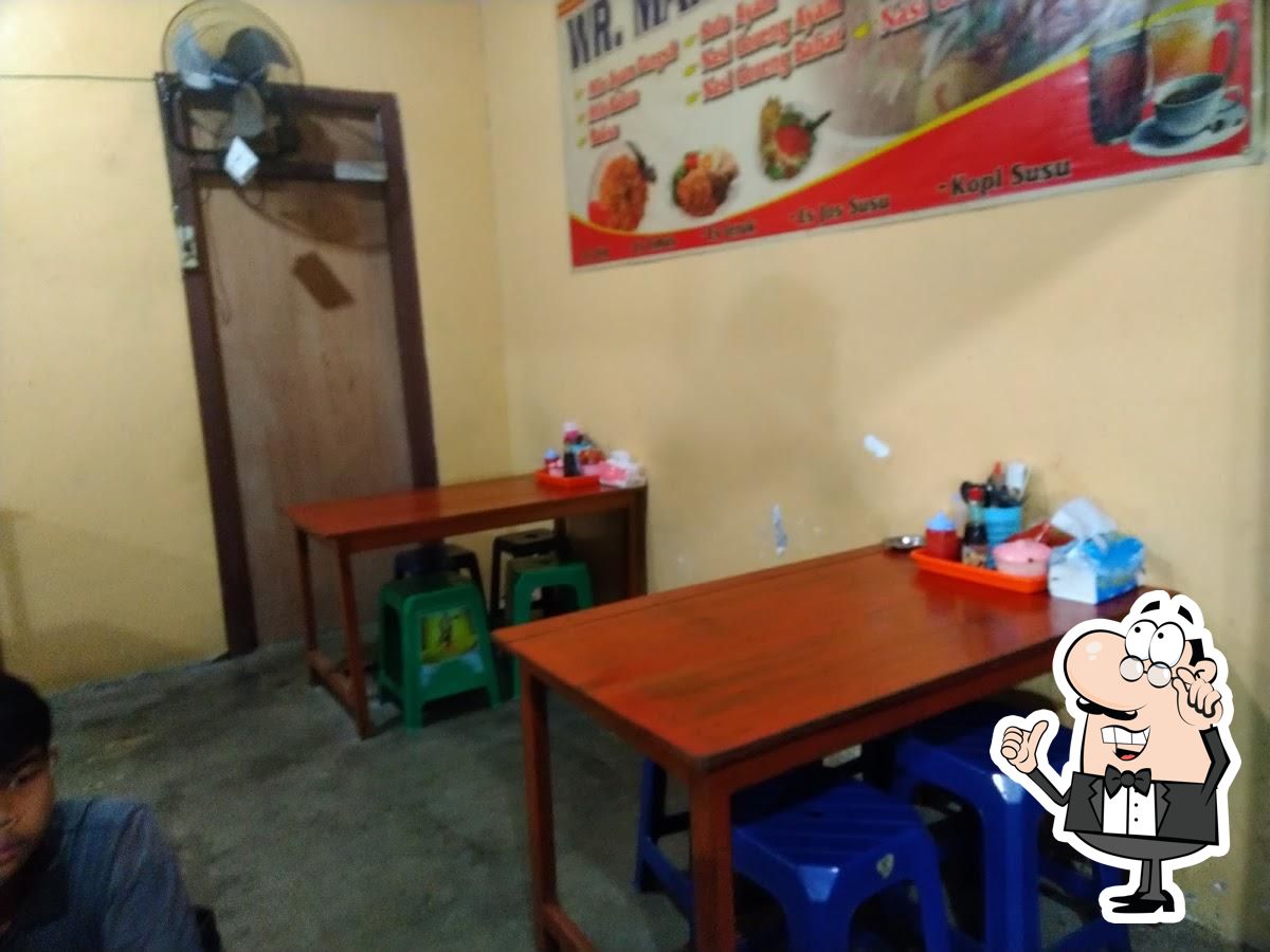 Warung Mie Ayam Dan Bakso Mriki Niki Restaurant Индонезия Restaurant