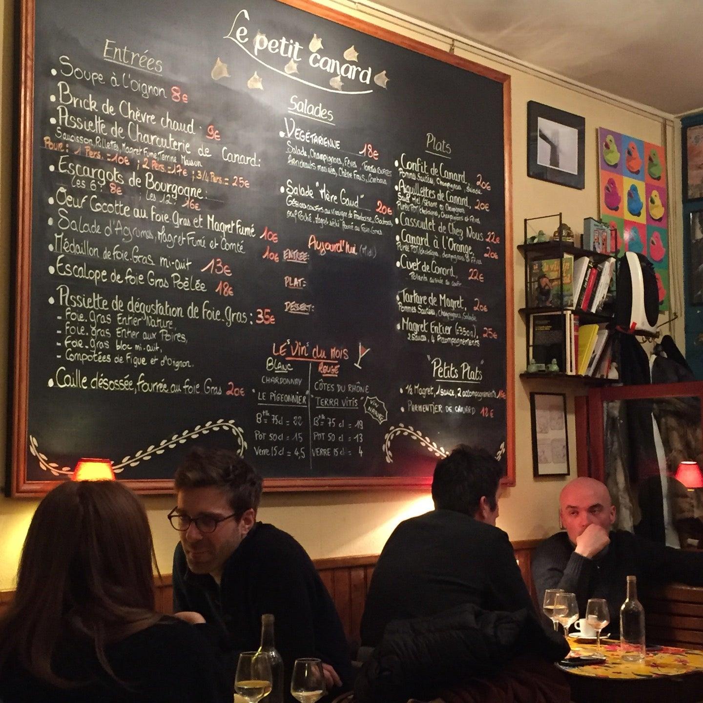 Menu at Le Petit Paris restaurant, Paris, 3 Rue Tardieu