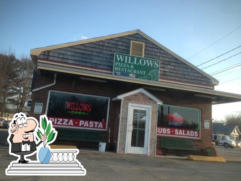 Willows Pizza & Restaurant, South Portland, 740 Broadway Carta del