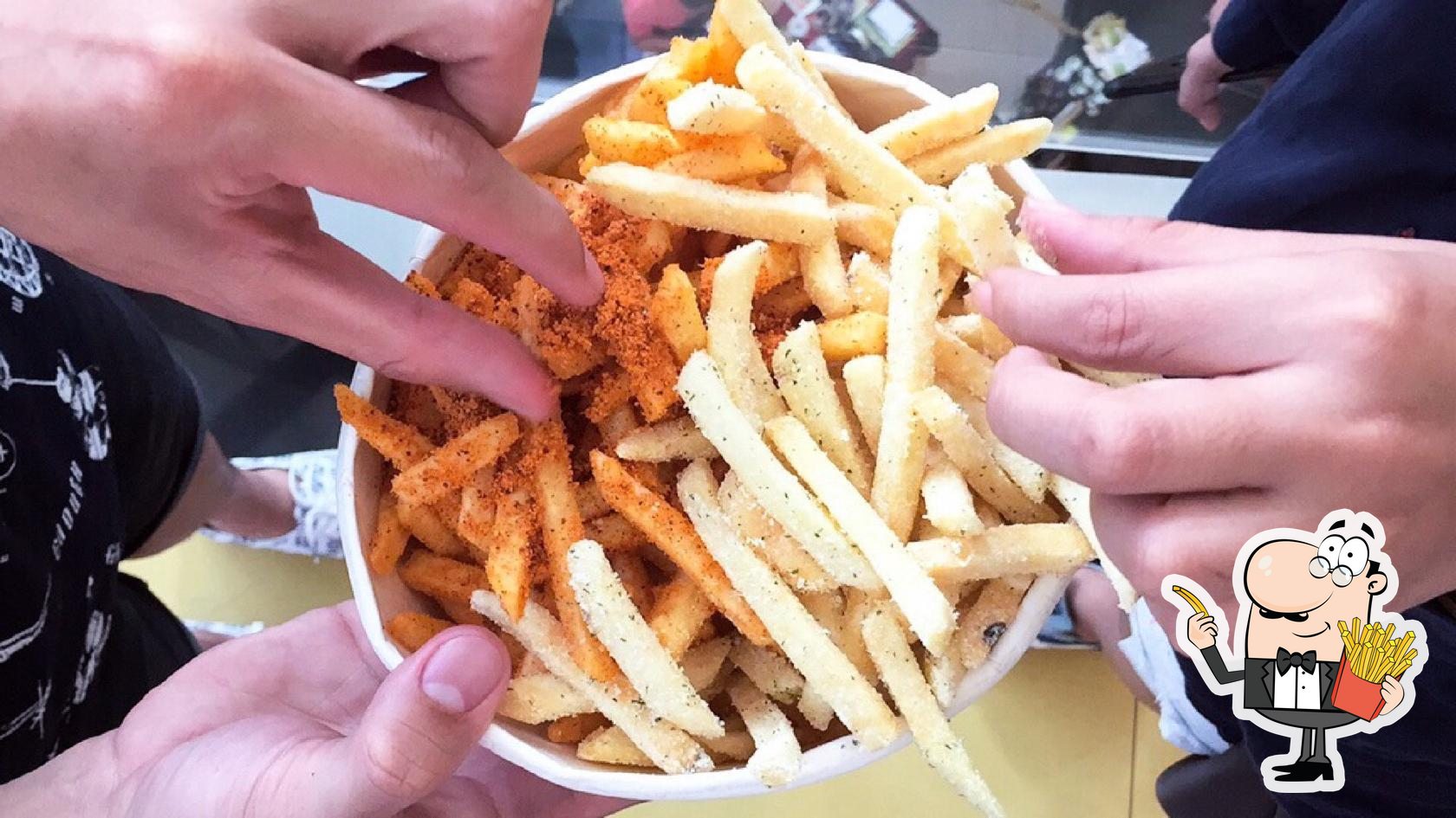 Potato Corner pub & bar, Bacolod, Lacson St Restaurant reviews